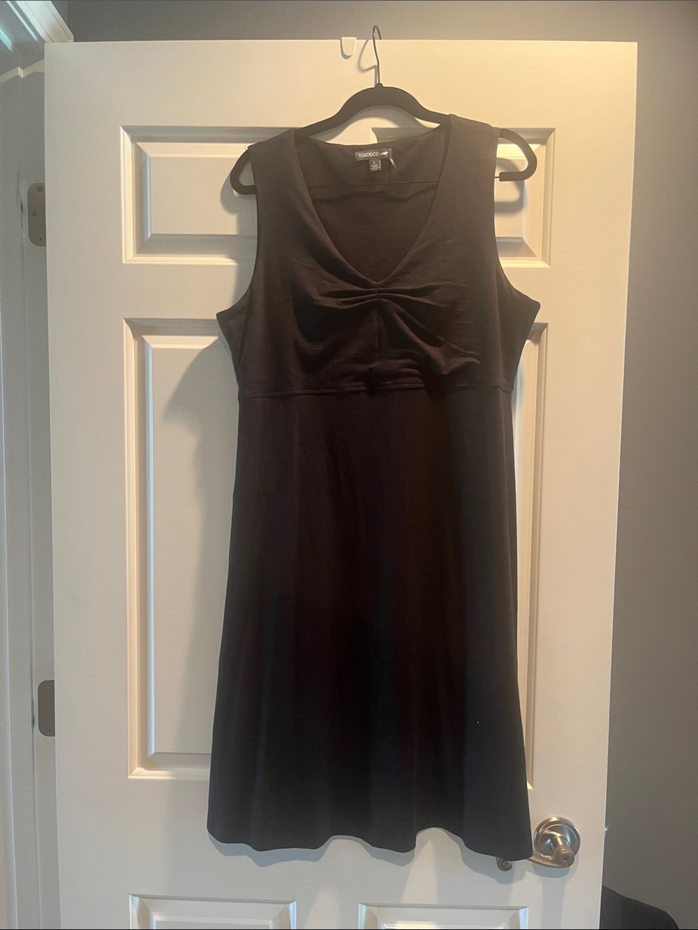 Sleeveless Black V-Neck Knit Dress